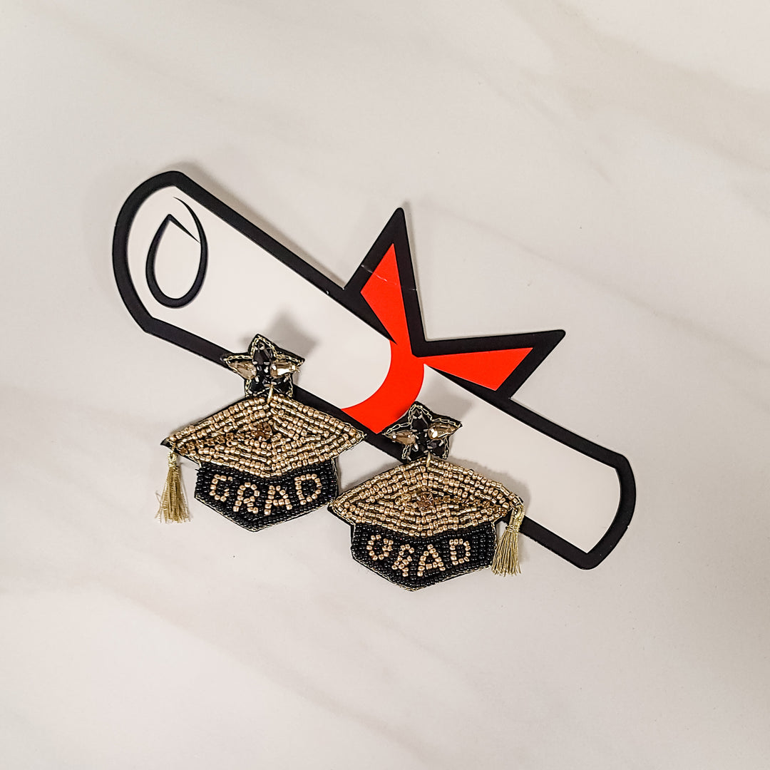 Grad Earring - Gold