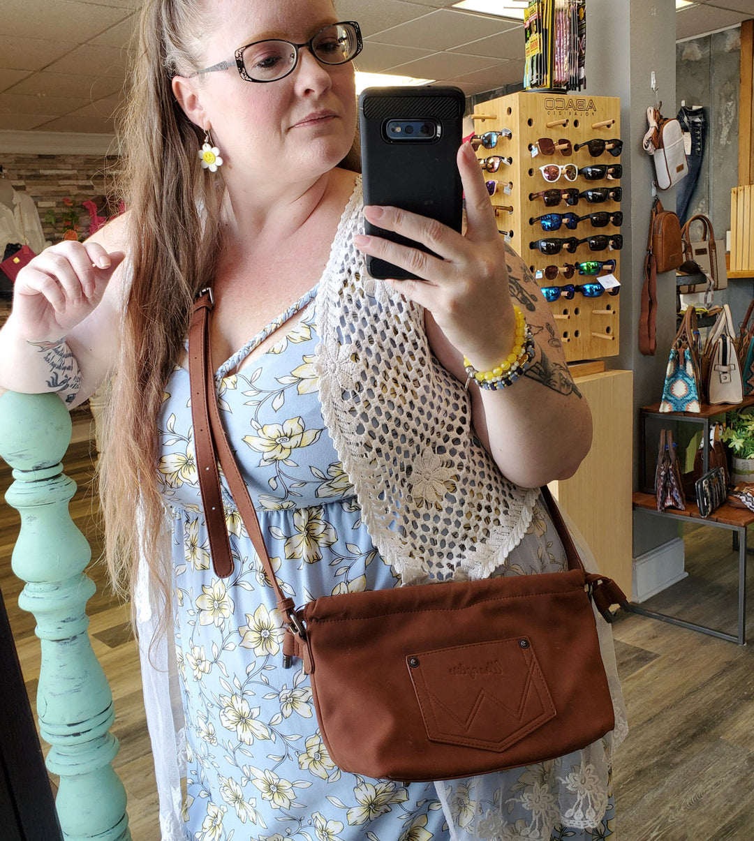 Wrangler Crossbody Cinch Bag