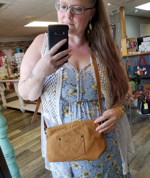 Wrangler Crossbody Cinch Bag