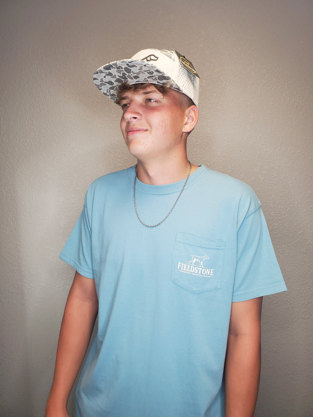 Retriever Splash Graphic T-Shirt