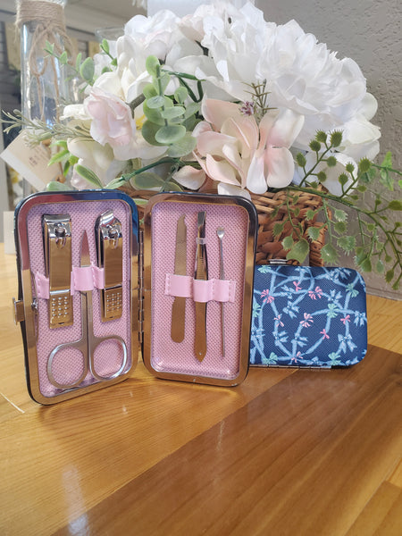 Simply Southern Manicure Kit