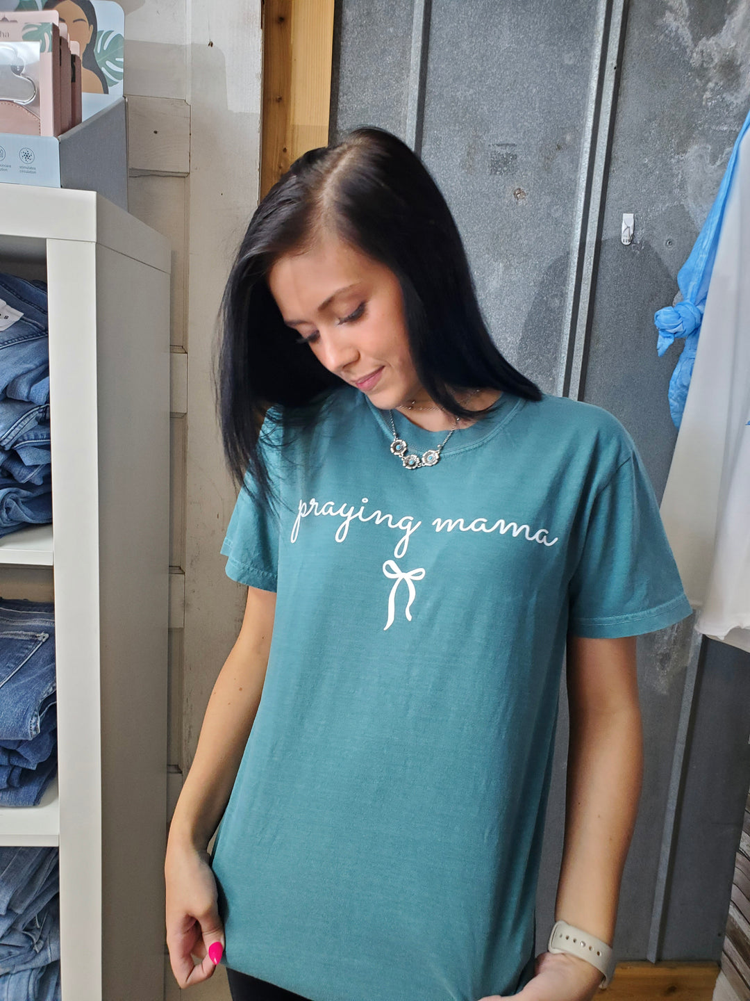 Modern ME Praying Mama Graphic Tee
