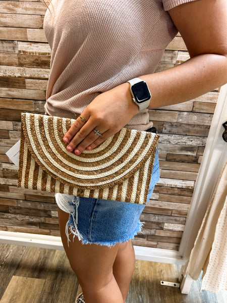 The Sunny Day Clutch
