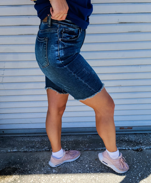 Bermuda Judy Blue Shorts